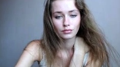 Brunette Solo Webcam Masturbation